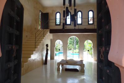 4 Bed Villa with Swimming Pool in Watamu