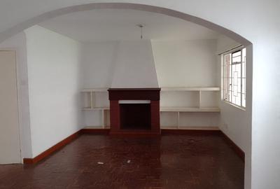 3 Bed House with Staff Quarters in Kileleshwa