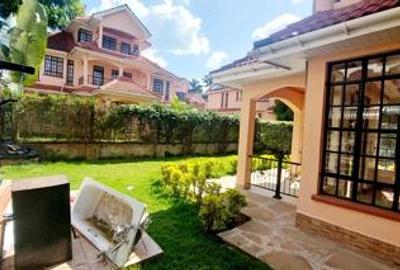 5 Bed Townhouse with En Suite at Lavington Green