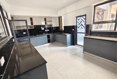 5 Bed Apartment with Staff Quarters in Parklands