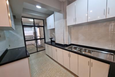 Serviced 3 Bed Apartment with En Suite at Kileleshwa