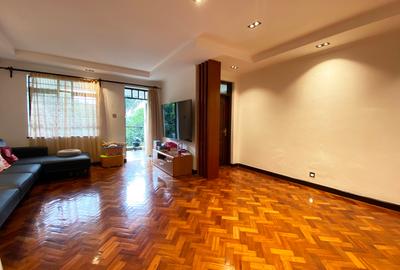 5 Bed House with En Suite in Kitisuru - 2