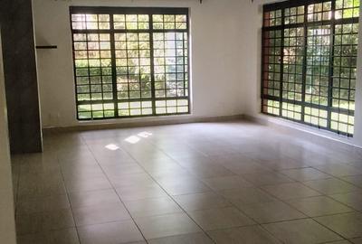 3 Bed Townhouse with En Suite in Runda - 2