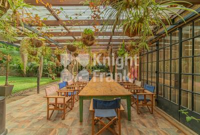 5 Bed House with En Suite at Warai - 4