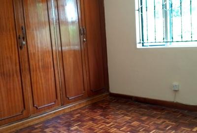 5 Bed Townhouse with En Suite in Kileleshwa