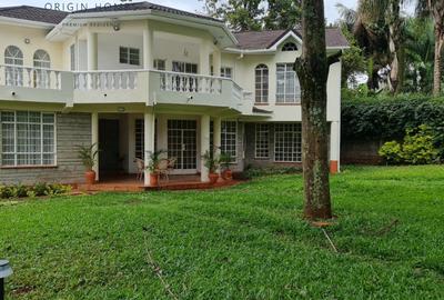 4 Bed House with En Suite at Runda