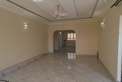 3 Bed House with En Suite at Acacia