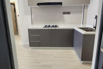 2 Bed Apartment with Gym in Lavington