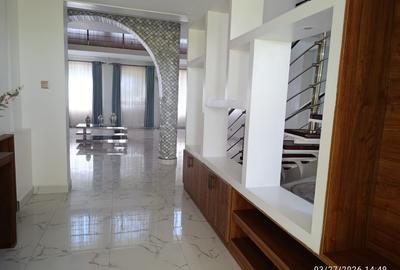 6 Bed Townhouse with Garden at Windy Ridge - 2