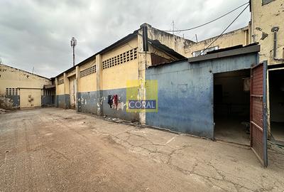 Warehouse in Industrial Area - 4