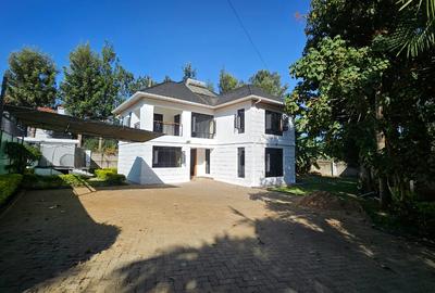 4 Bed Townhouse with En Suite at Runda - 4