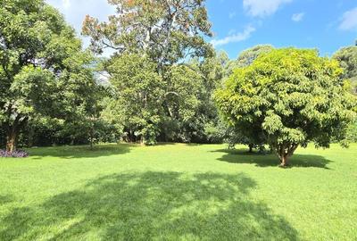 5 Bed Townhouse with En Suite in Thigiri