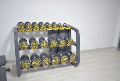 3 Bed Apartment with Swimming Pool at Ellan Park Road - 3