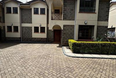 5 Bed Townhouse with En Suite in Lavington