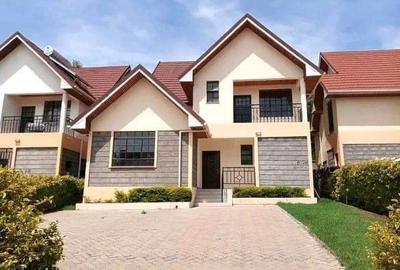 5 Bed House with En Suite at Ololua