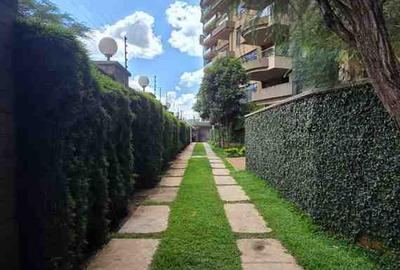 3 Bed Apartment with En Suite at 6Th Parklands - 2