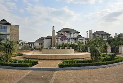 3 Bed Townhouse with En Suite in Runda