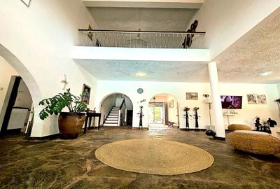 4 Bed House with En Suite at Diani Beach - 2