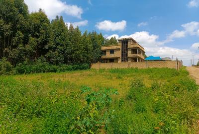1,000 m² Residential Land at Jambu Tv Neighborhood
