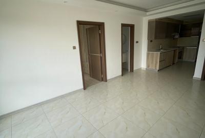 1 Bed Apartment with En Suite in Westlands Area - 3