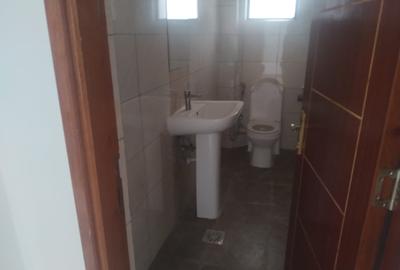 Serviced 2 Bed Apartment with En Suite in Westlands Area
