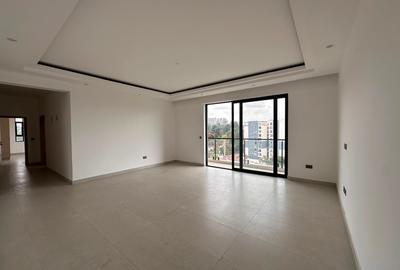 3 Bed Apartment with En Suite at Brookside Drive - 2