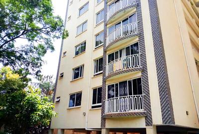 3 Bed Apartment with En Suite at Rhapta Road