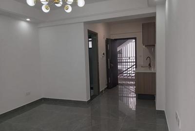 1 Bed Apartment with Gym in Riverside