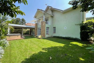 4 Bed Townhouse with En Suite in Kitisuru