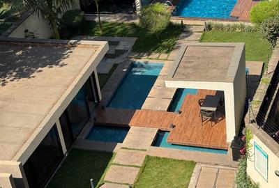 Serviced 2 Bed Apartment with En Suite in Lavington - 3