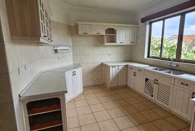 3 Bed Apartment with En Suite at Kilimani