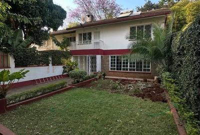 4 Bed Townhouse with En Suite in Kilimani