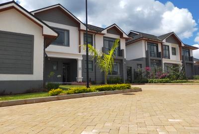 4 Bed Villa with Swimming Pool in Karura