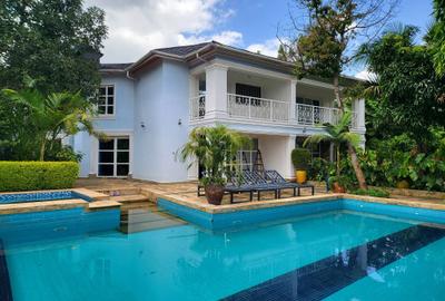 6 Bed House with Swimming Pool in Runda