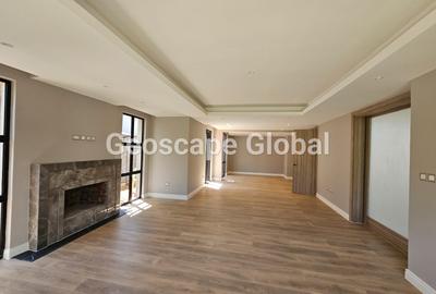 4 Bed Townhouse with En Suite in Runda - 4