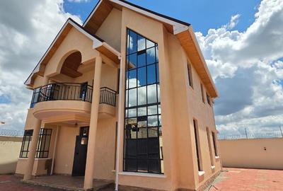 4 Bed House with En Suite at Eastern Bypass