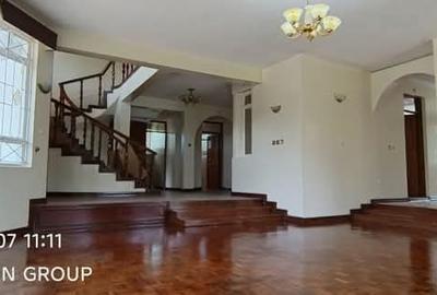 Commercial Property with Parking in Westlands Area