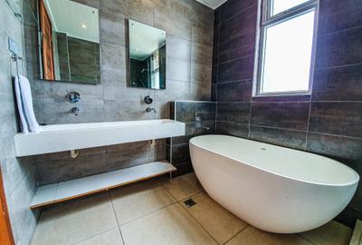 Serviced 3 Bed Apartment with En Suite at Kikambala