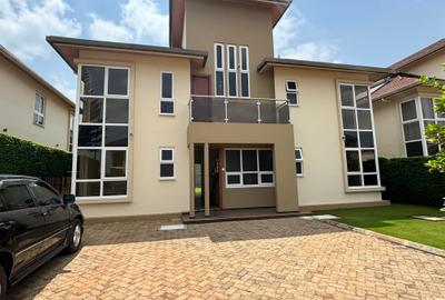 4 Bed Villa with En Suite in Kiambu Road