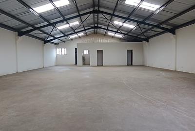 4,053 ft² Warehouse with Lift in Ruaraka