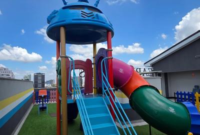 2 Bed Apartment with En Suite in Riverside - 3