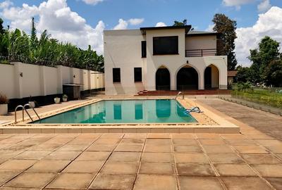 4 Bed House with En Suite at Runda