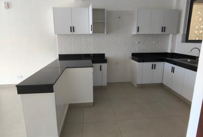 Serviced 2 Bed Apartment with En Suite at Baobab Road - 2