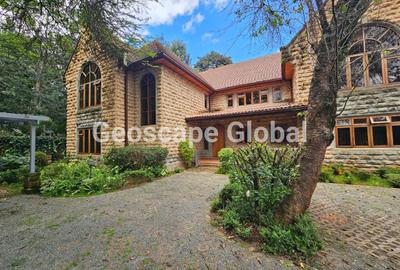 5 Bed House with En Suite in Karen