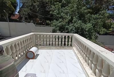 4 Bed Townhouse with En Suite in Lavington - 4