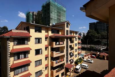 2 Bed Apartment with En Suite in Westlands Area