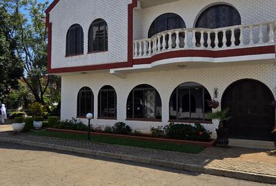 4 Bed Townhouse with En Suite in Kilimani