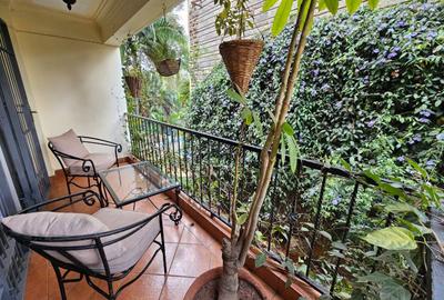 Serviced 2 Bed Apartment with En Suite in Brookside - 2