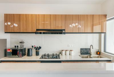 Serviced 2 Bed Apartment with En Suite in Riverside - 4