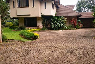 4 Bed House with En Suite at Runda